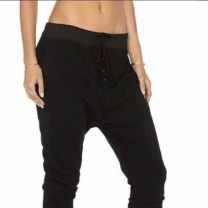 James Perse Drop Crotch Capri sweat pants. Size 1